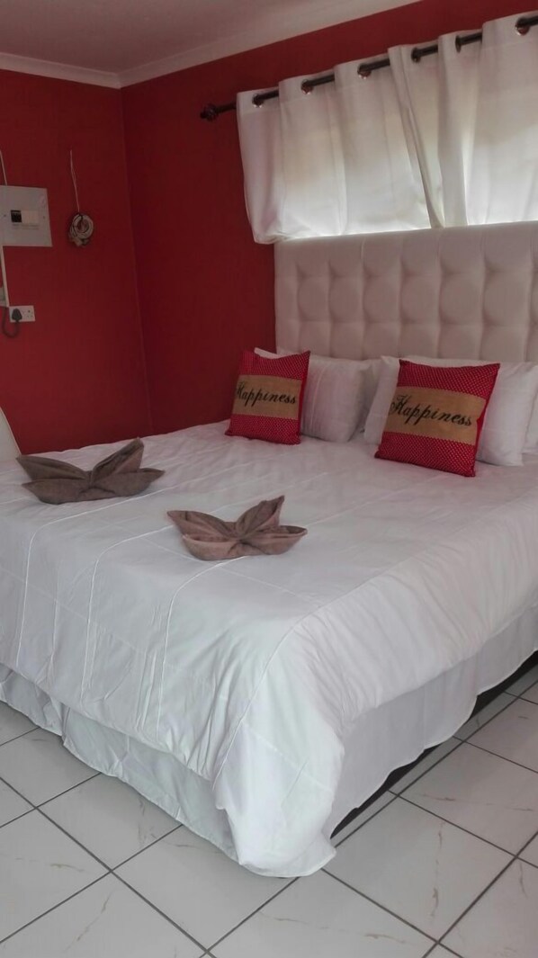 Executive Room, Garden View | Desk, rollaway beds, free WiFi - D&K Guest House (Maun)