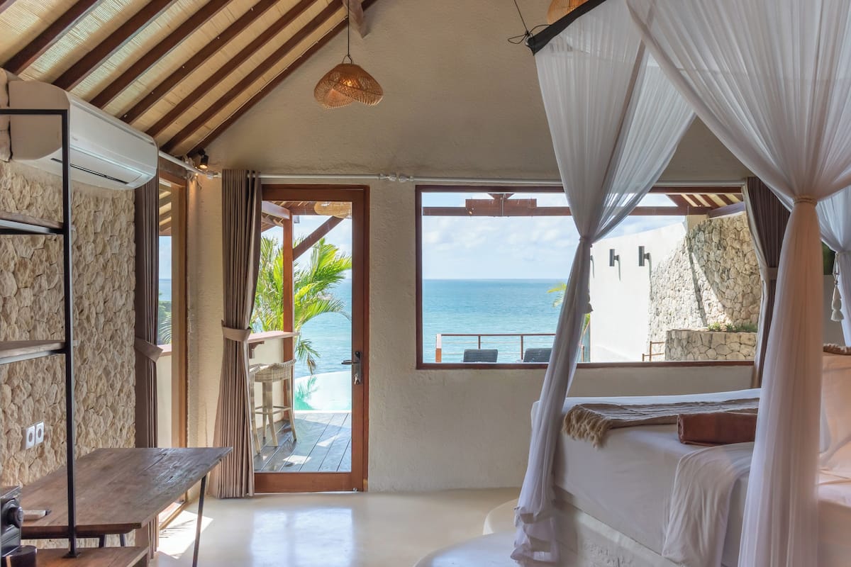 Premium Ocean View Lodge