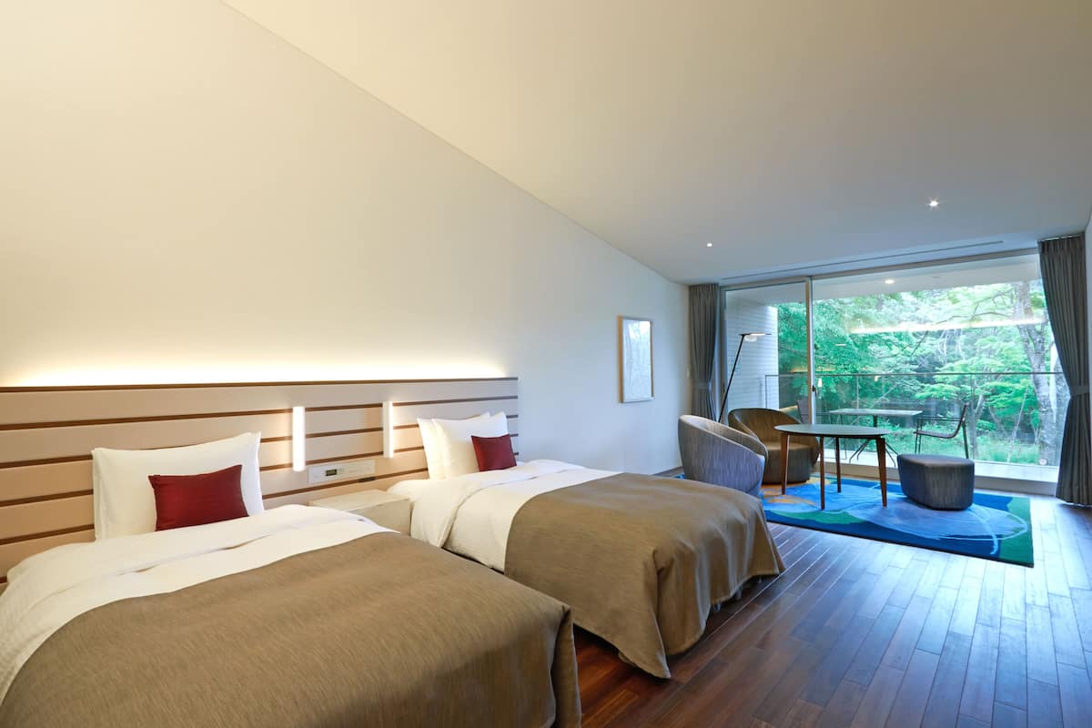 twin room, open air bath, non smoking | minibar, in-room safe, desk, laptop workspace