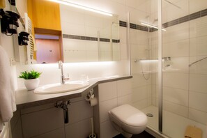 Bathroom - Hotel Am Lingelbach (Knullwald)