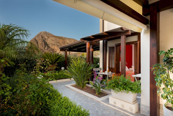 Dobbeltværelse - terrasse (Papavero) | Premium-sengetøj, minibar, skrivebord