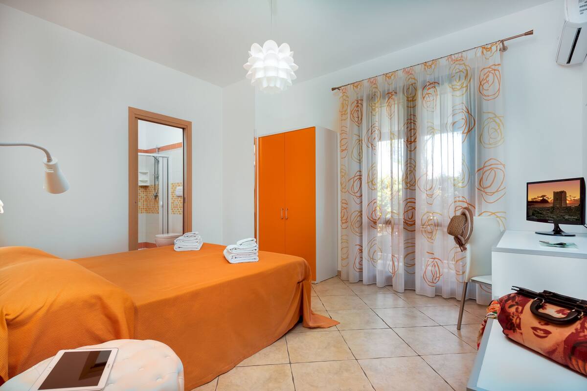 Double Room, Patio (Tulipano)