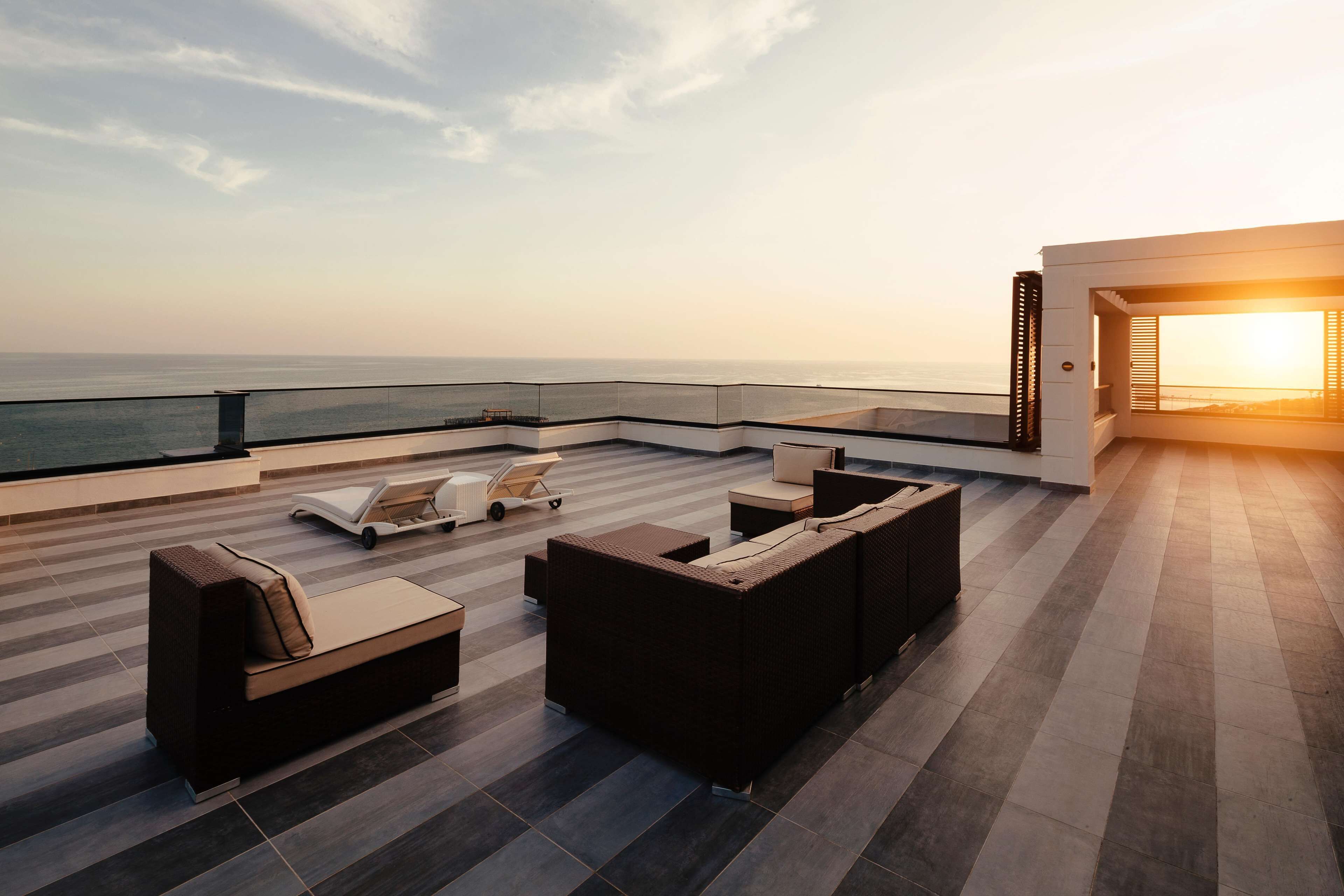 Royal-Suite | Hochwertige Bettwaren, Minibar, Zimmersafe, individuell dekoriert