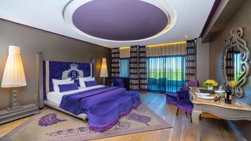 Chambre Deluxe | Literie de qualité supérieure, minibar, coffres-forts dans les chambres