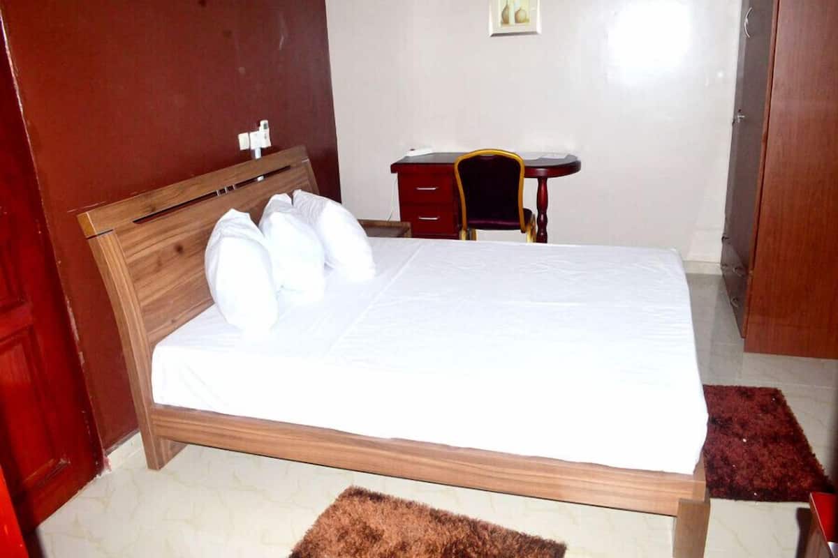Standard Double Room, City View | Premium bedding, in-room safe, desk, iron/ironing board