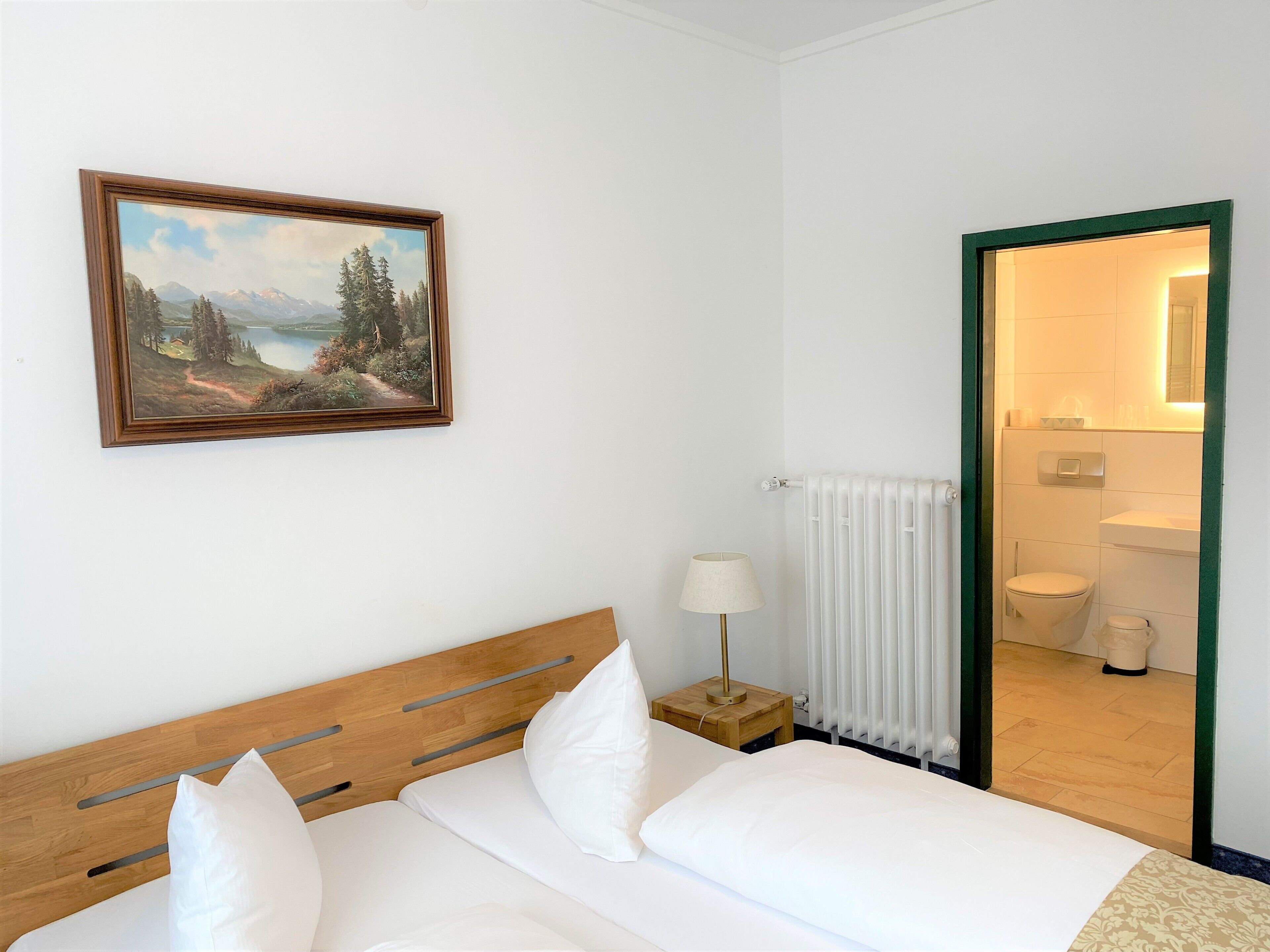 standard double room | hypo-allergenic bedding, desk, iron/ironing board, free cots/infant beds