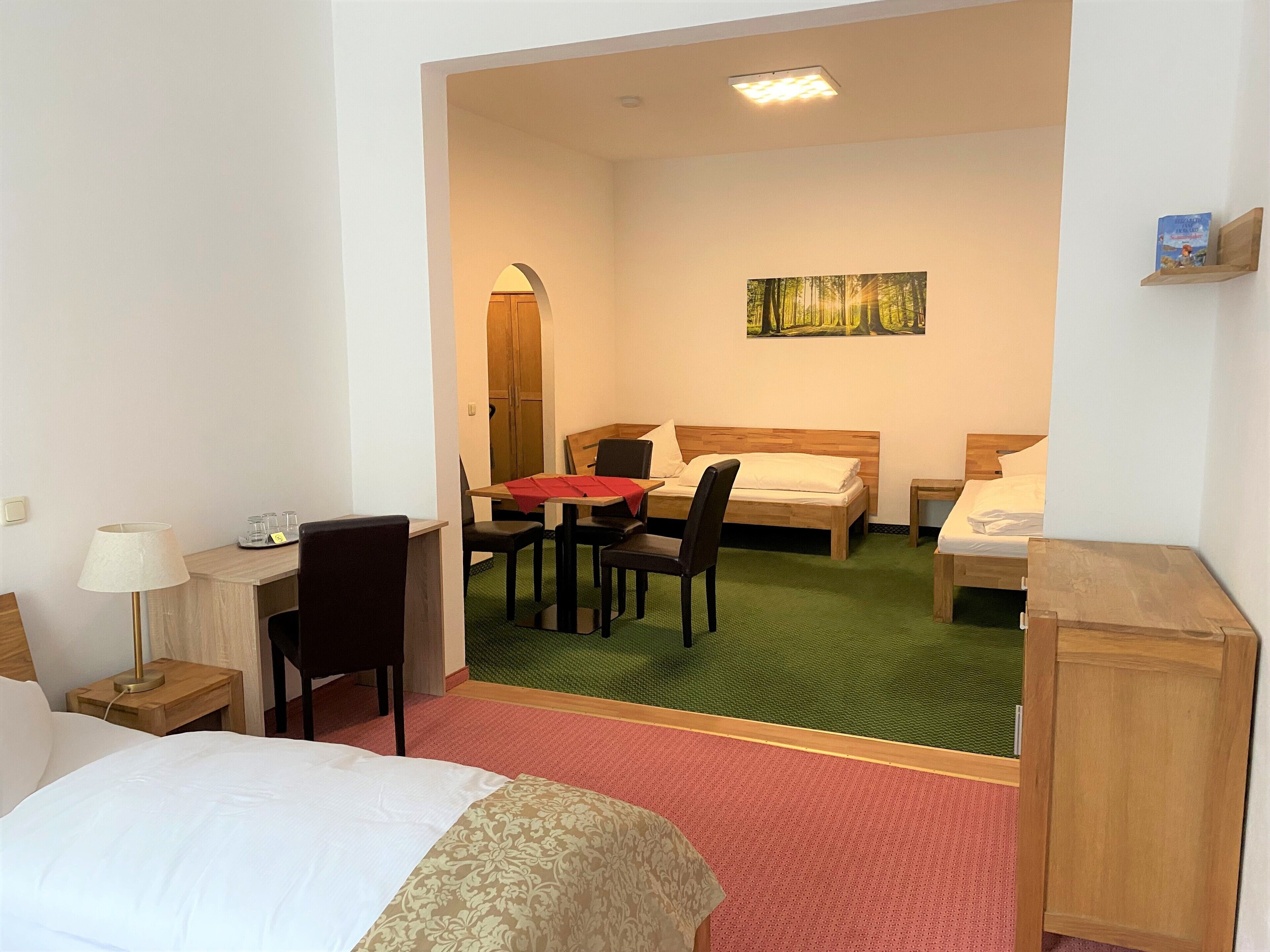 standard quadruple room | hypo-allergenic bedding, desk, iron/ironing board, free cots/infant beds