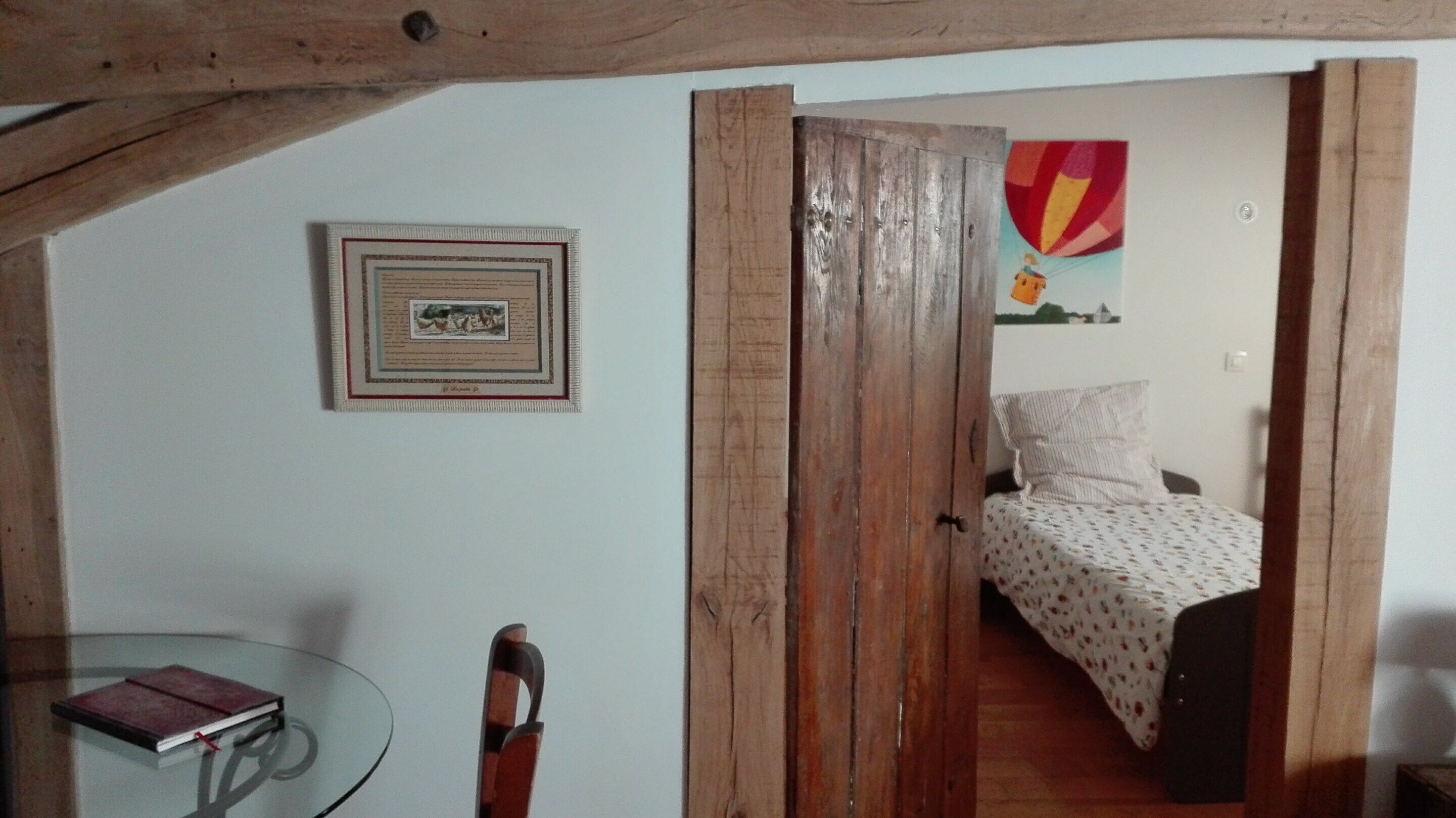 Lits bébé (gratuits), Wi-Fi gratuit, draps fournis