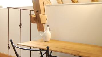 Classic Triple Room, Ensuite, Garden View (Chambre Libre Max) | Free cribs/infant beds, free WiFi, bed sheets