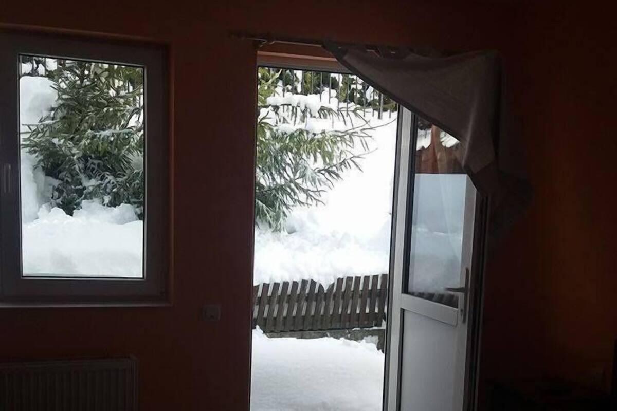 Family Room, Garden View