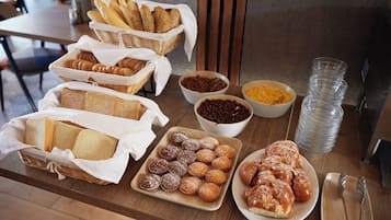 Free buffet breakfast