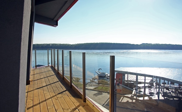 Deluxe Double or Twin Room, Balcony, River View | Balcony