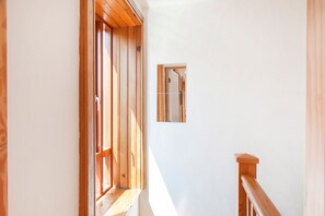 Living area - MetroStays - Temple Bar 25 (Dublin)