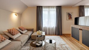 Premium Apartment | Living room | Smart TV - Hotel Alte Post (Bonaduz)