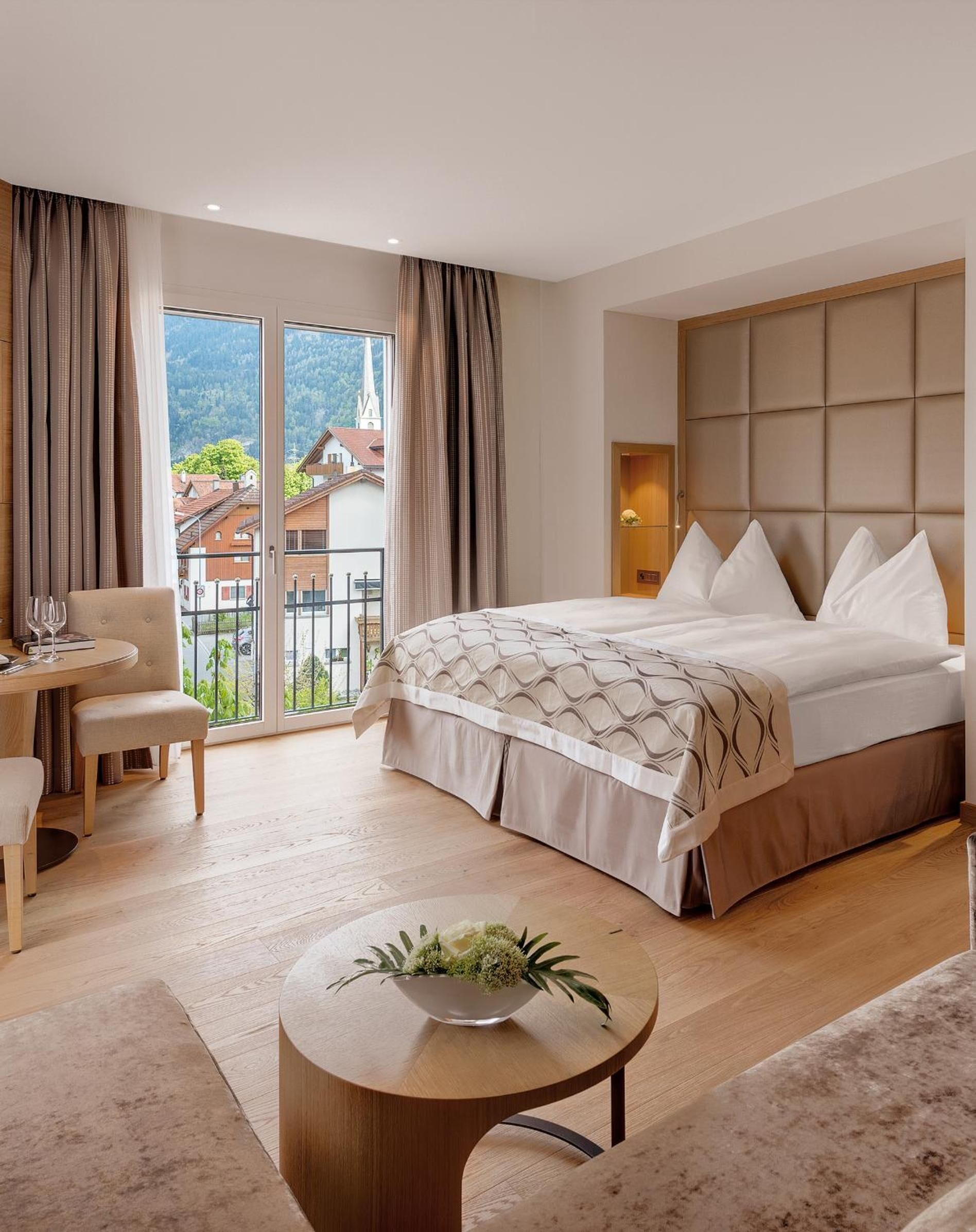 premium bedding, in-room safe, desk, soundproofing