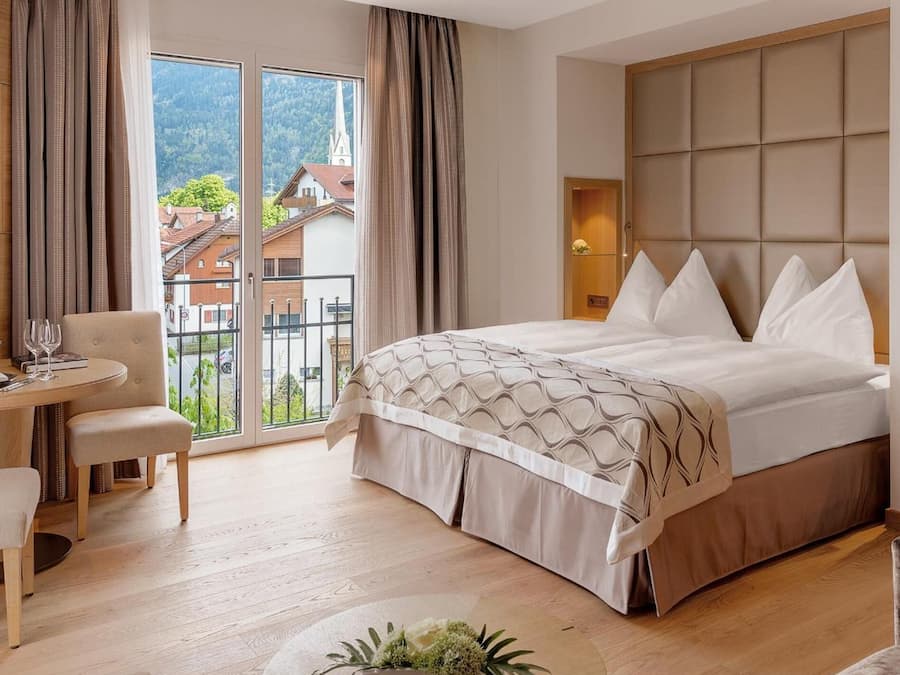 Deluxe Double Room | Premium bedding, in-room safe, desk, soundproofing