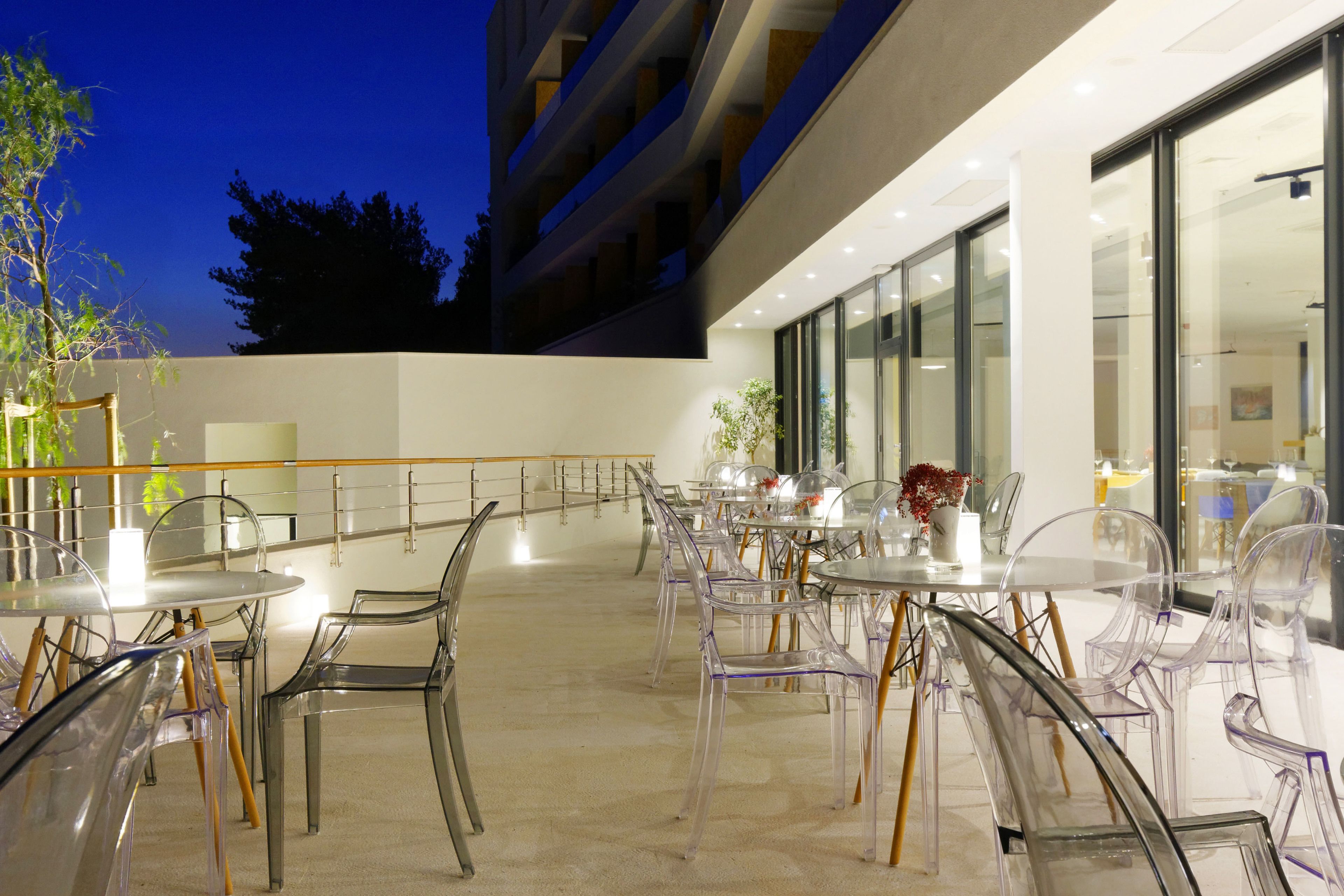 Breakfast, lunch, dinner served; local cuisine 