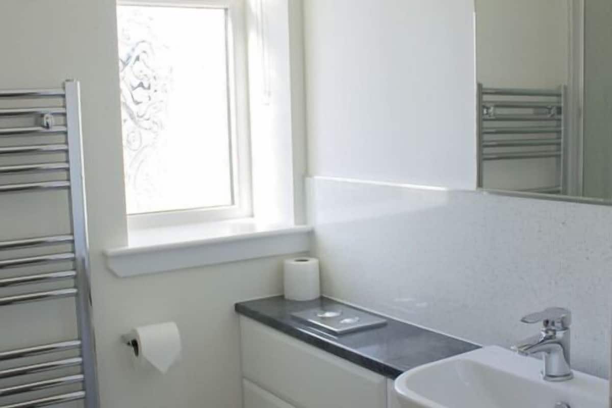 family room | bathroom | hair dryer, towels