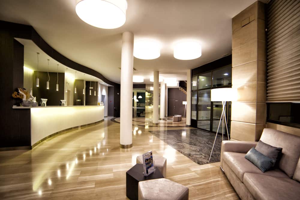 Hotel Parque Real