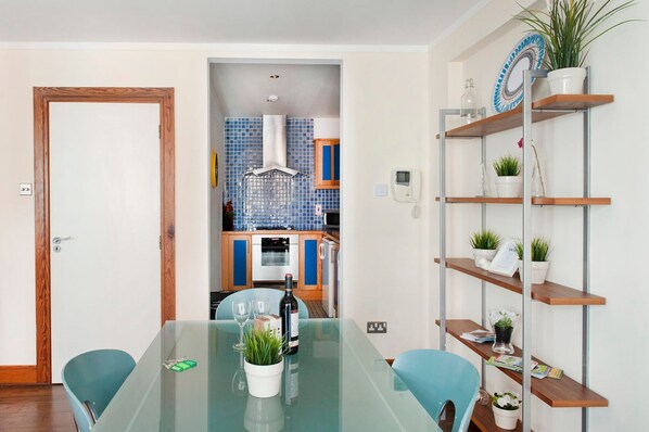 Huoneisto, 2 makuuhuonetta | Ruokailu omassa huoneessa