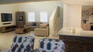 Unclassified image, 5 of 17, button - 6 Sea Diamond Self catering (Langebaan)
