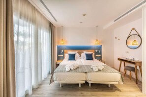 Room - Hotel THB Gran Bahía (Santa Margalida)