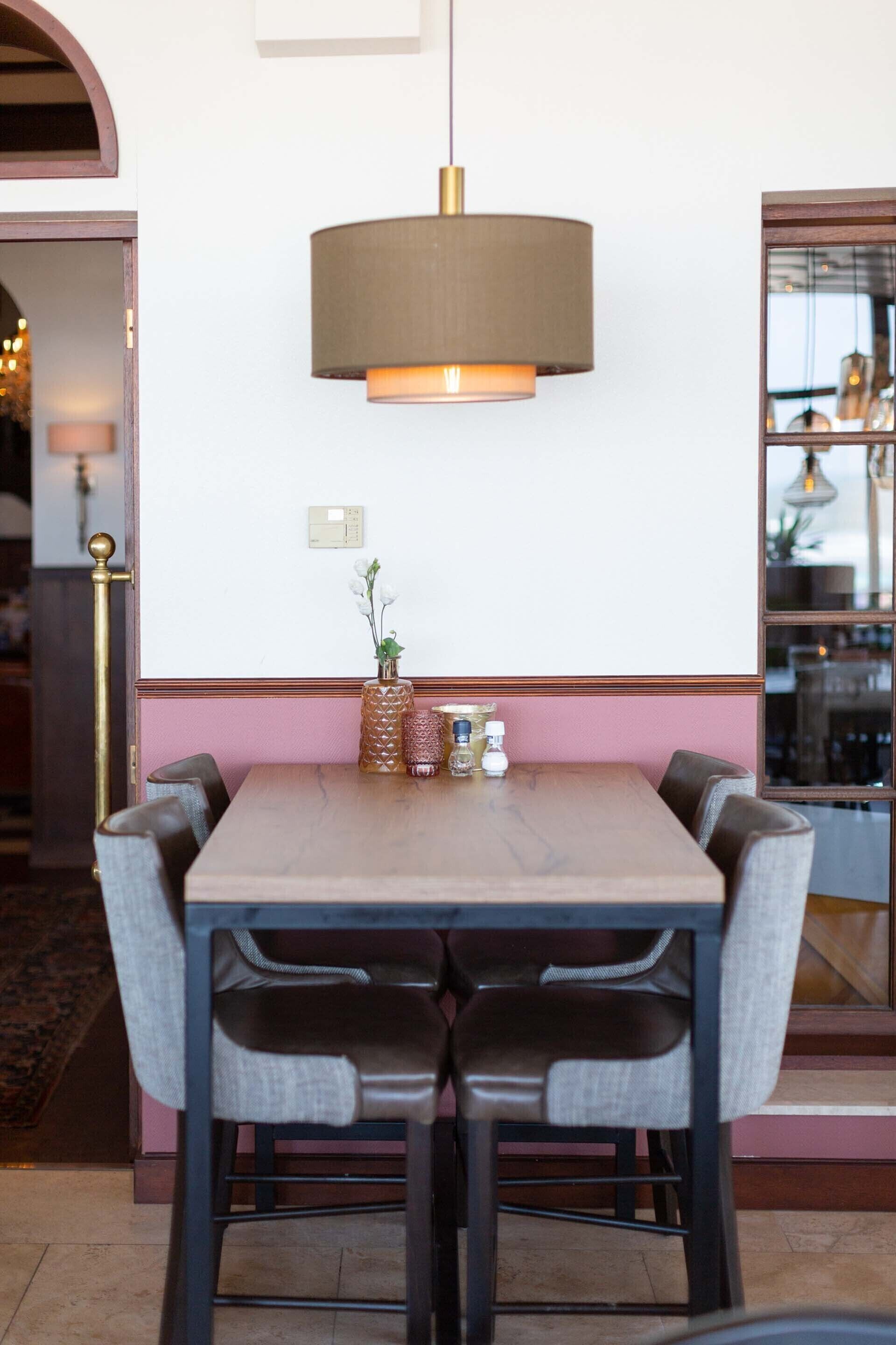 daily buffet breakfast (eur 15.00 per person)