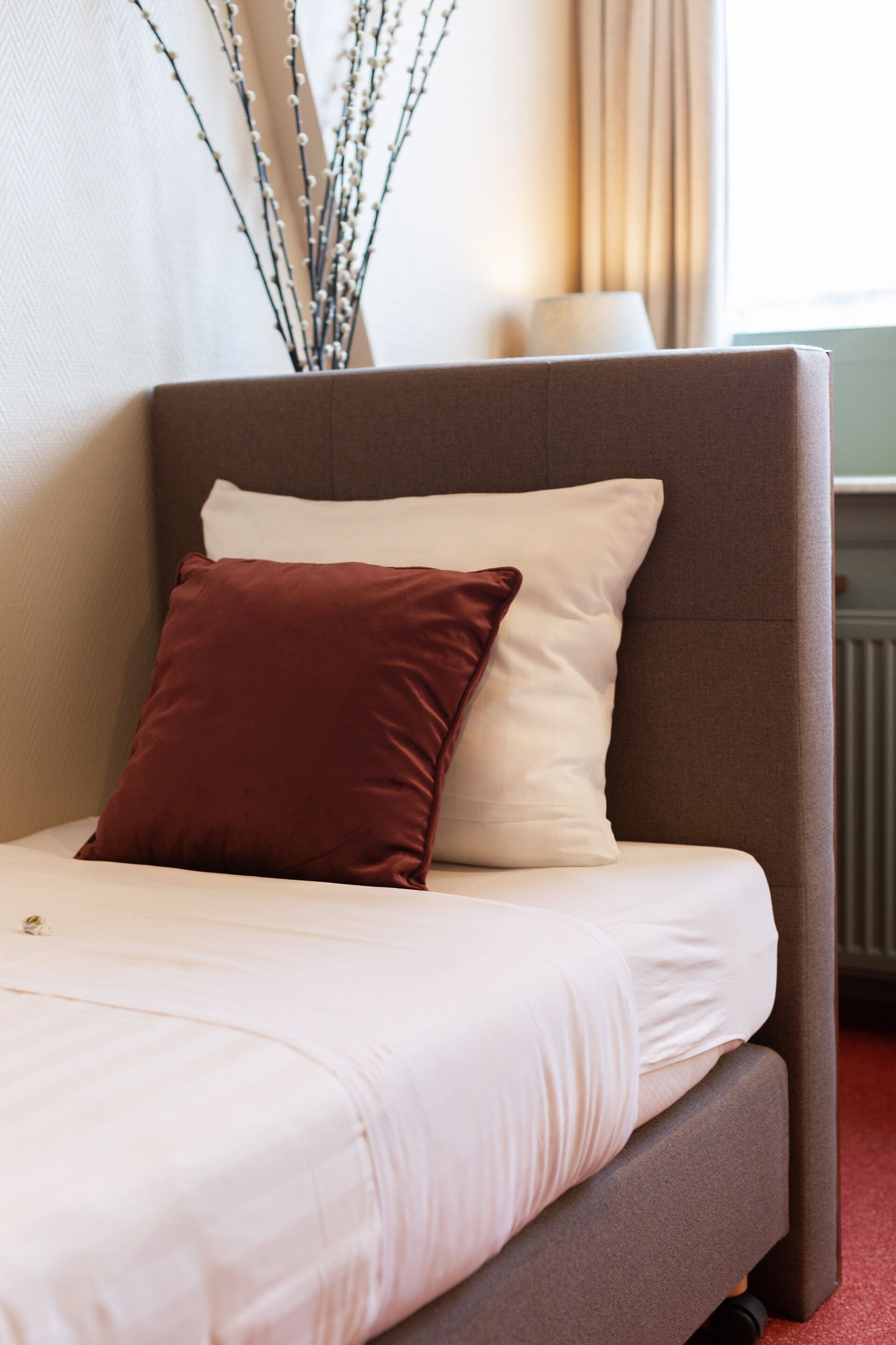 single room | 1 bedroom, desk, free wifi, bed sheets