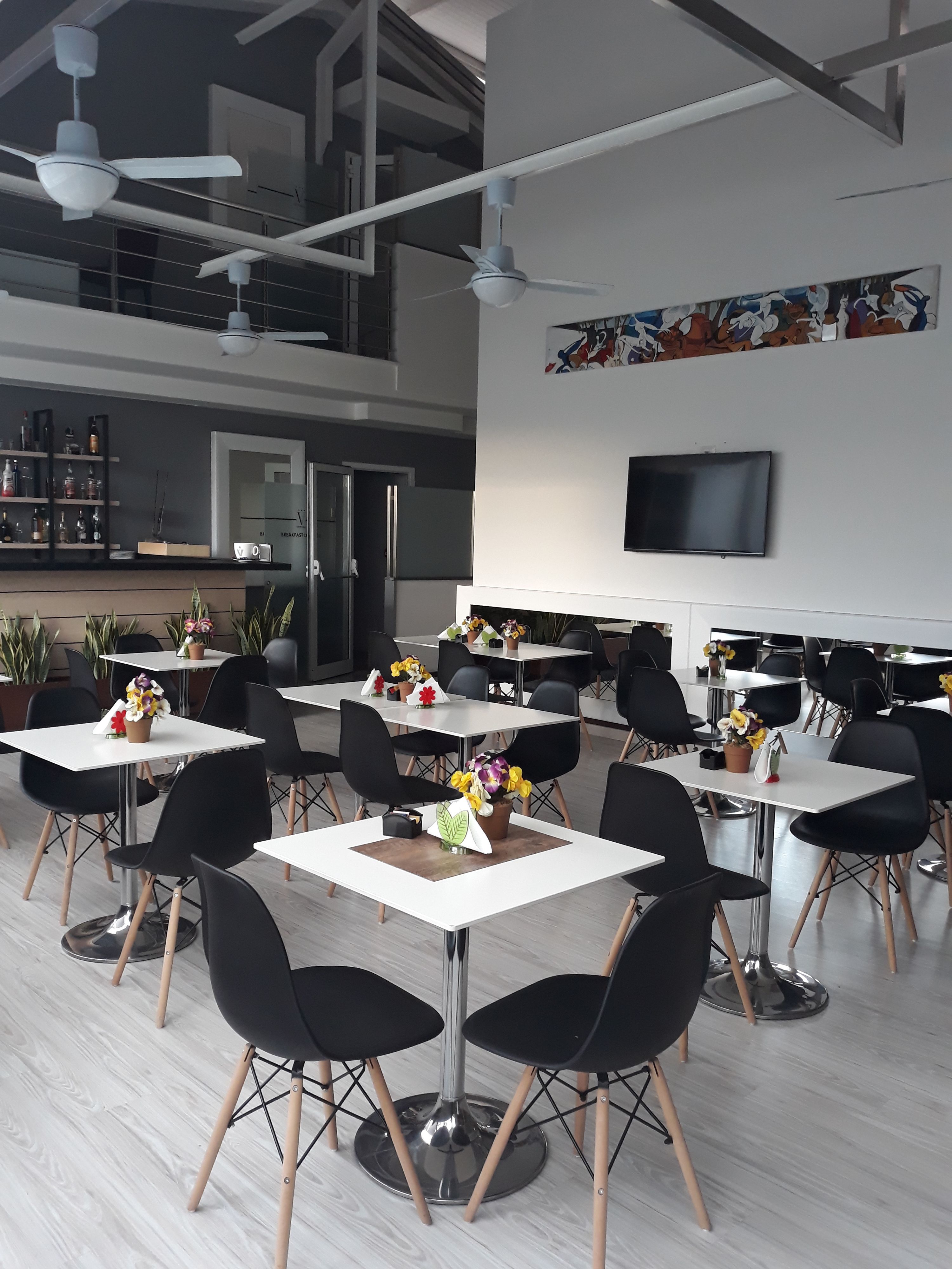 Desayuno bufé gratuito y diario