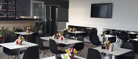 Petit déjeuner buffet compris tous les jours