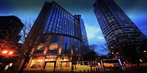 View from property - Quintessa Hotel Osaka Bay (Osaka)