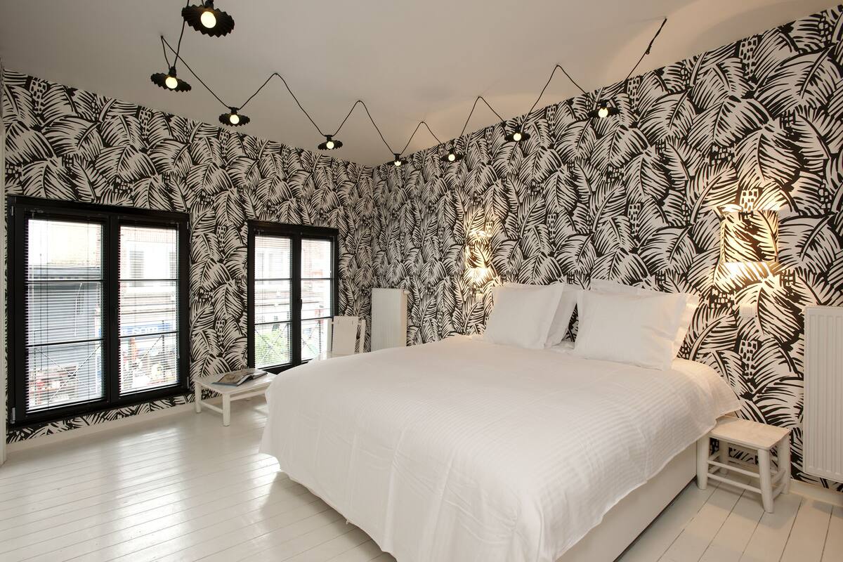 Double Room, Ensuite, City View (Jungle)