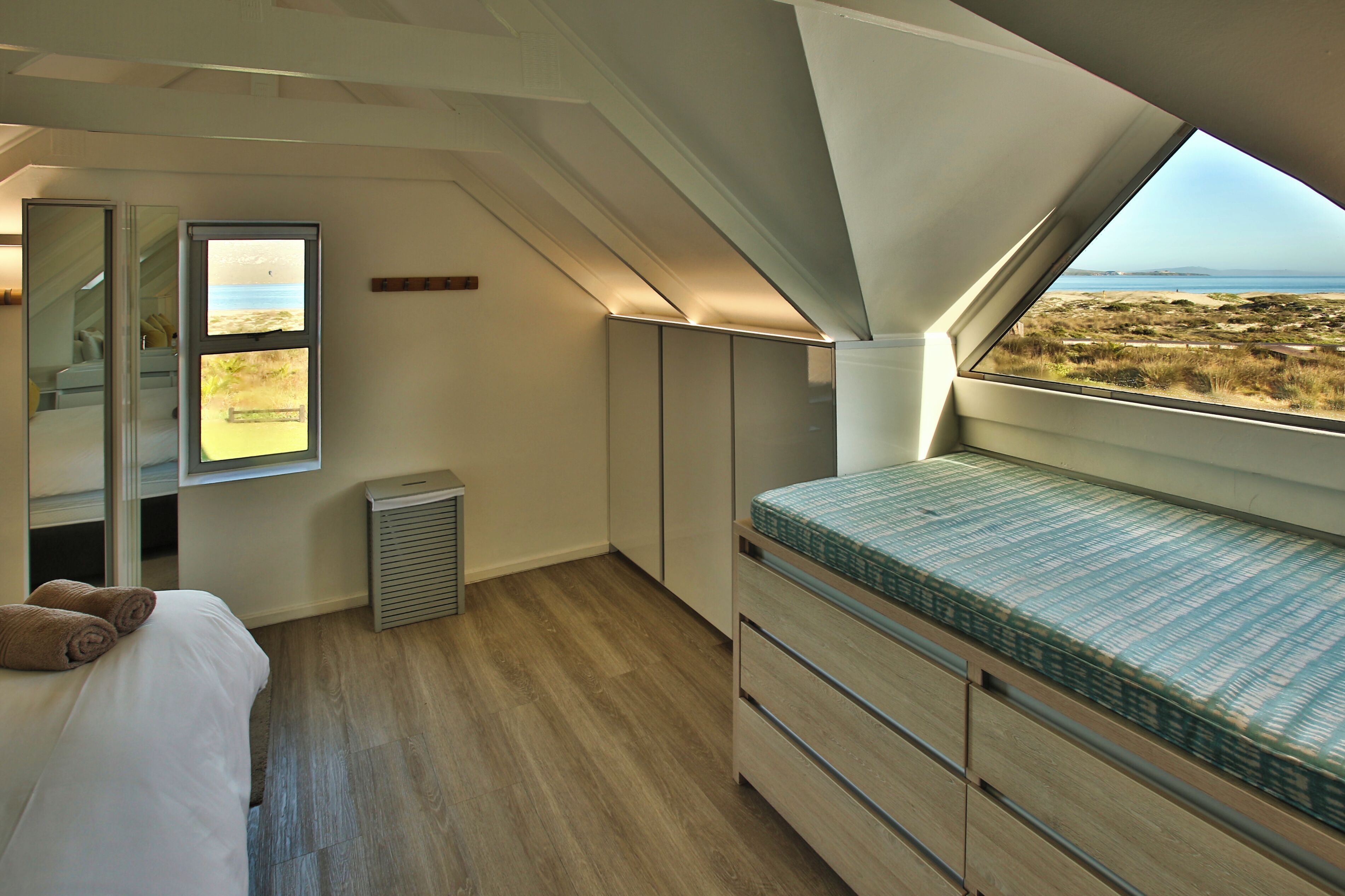 3 bedrooms, premium bedding, individually decorated