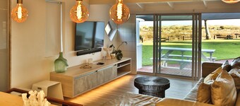 Barefootin, Langebaan 6-sleeper