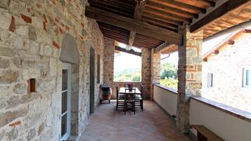 Villa, camere multiple | Terrazza/patio