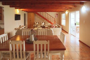 6 Fairway 2 | Dining room