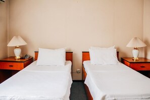 Room - Hotel Caspian (Baku)