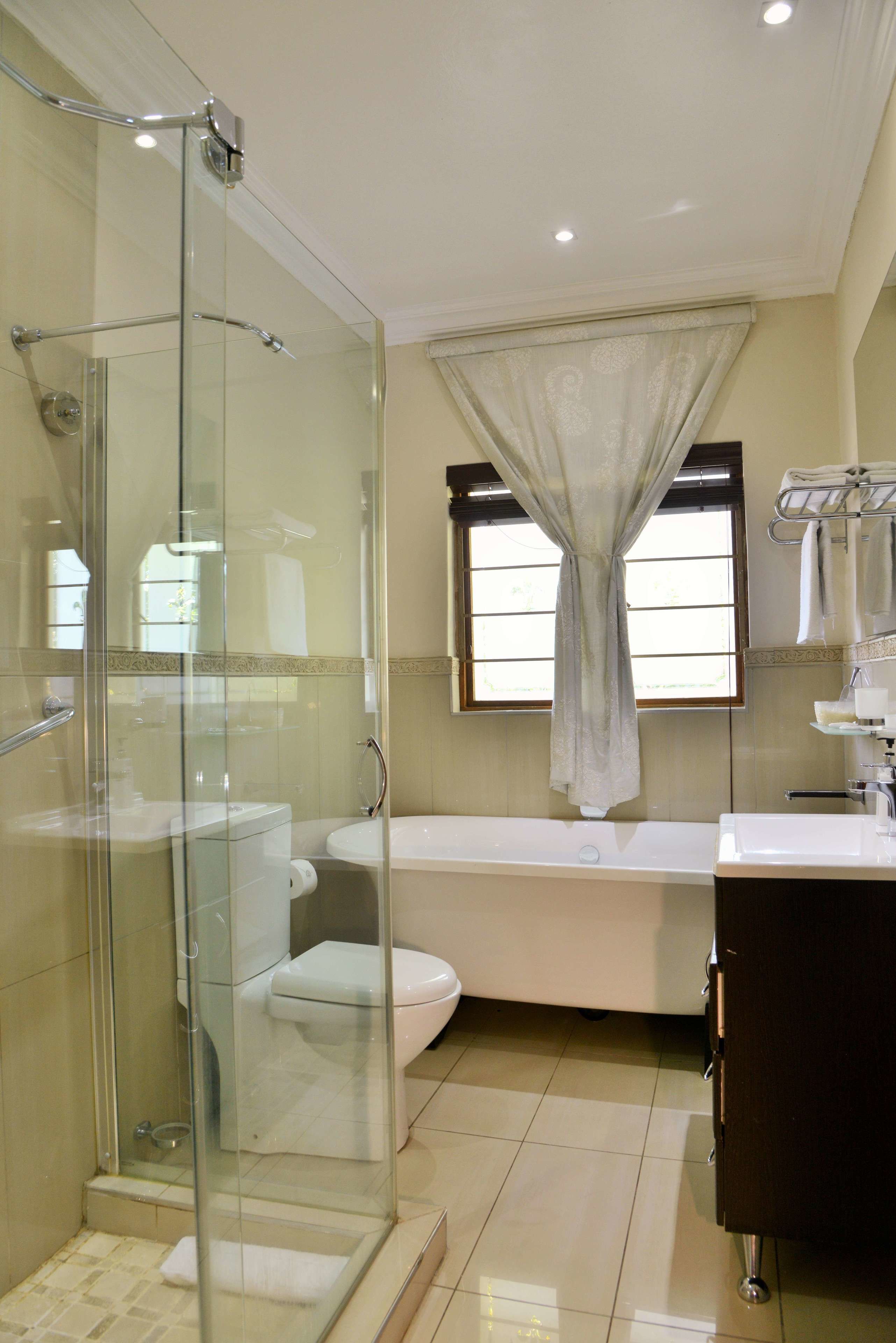 Photo - Bellgrove Guest House Sandton
