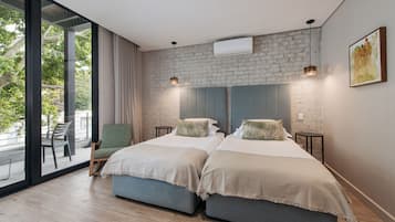 Camera Superior, vista montagna | Biancheria da letto di alta qualità, una cassaforte in camera