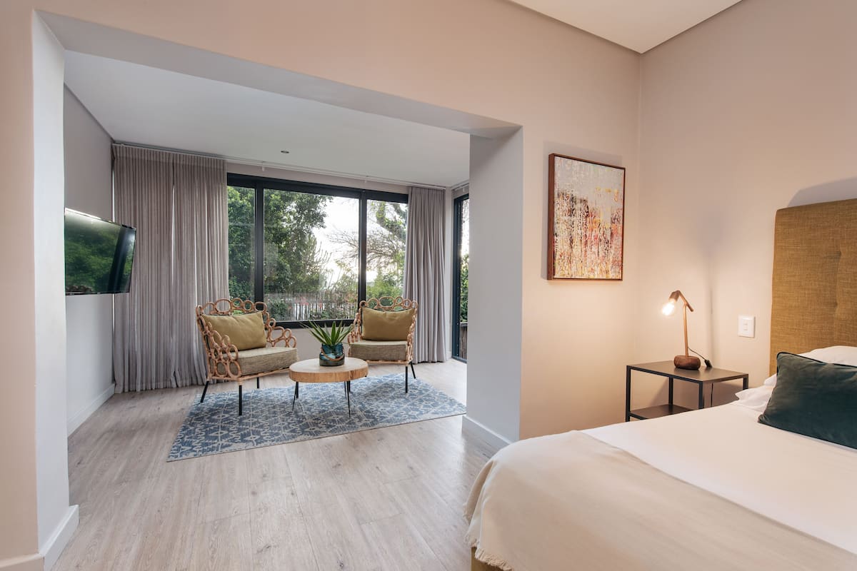 1 bedroom, premium bedding, in-room safe, individually decorated