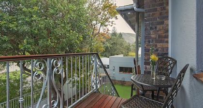 6 Stemmet Lodge