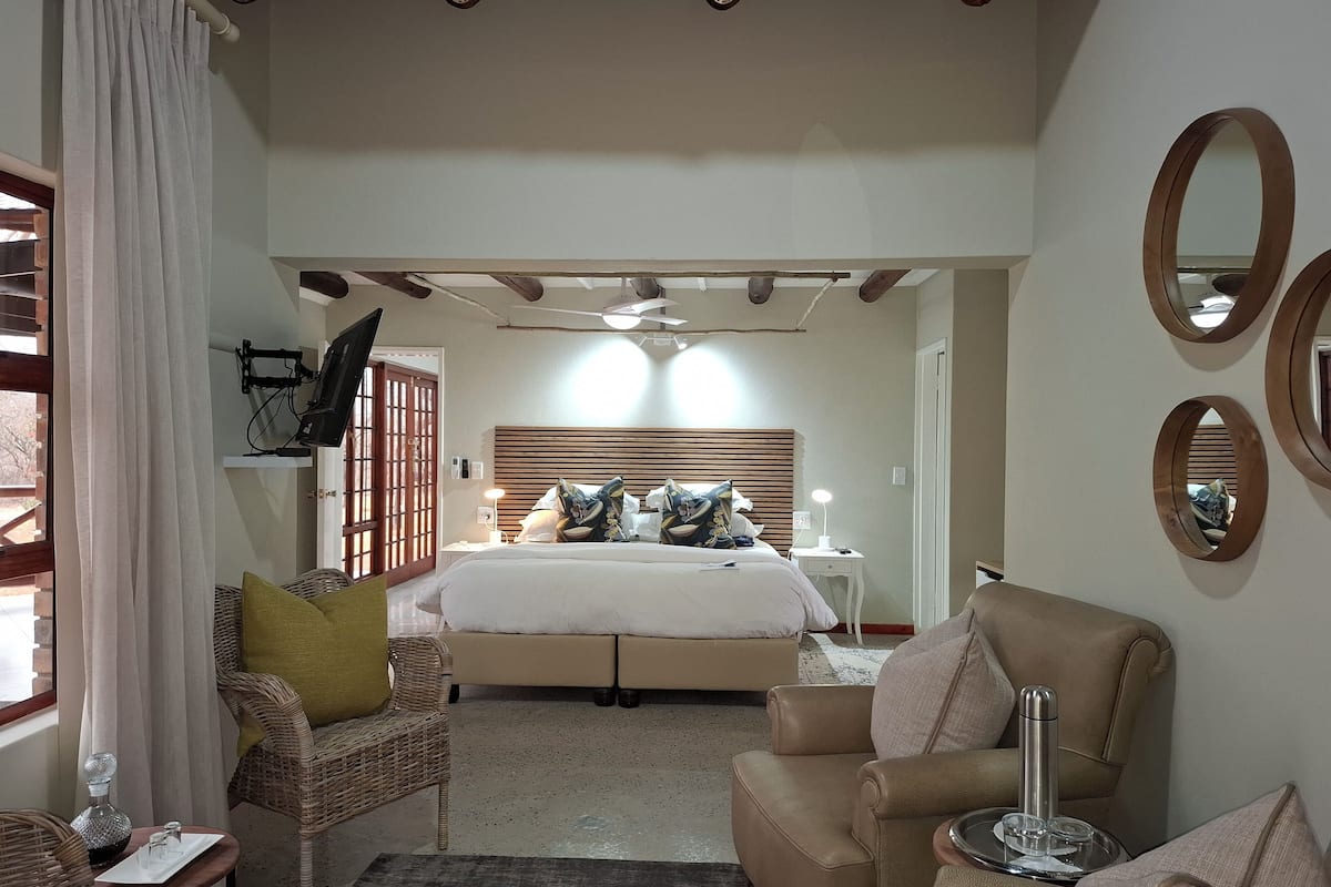Habitación de lujo doble, 1 cama de matrimonio grande | 4 dormitorios, ropa de cama de alta calidad, colchones Tempur-Pedic