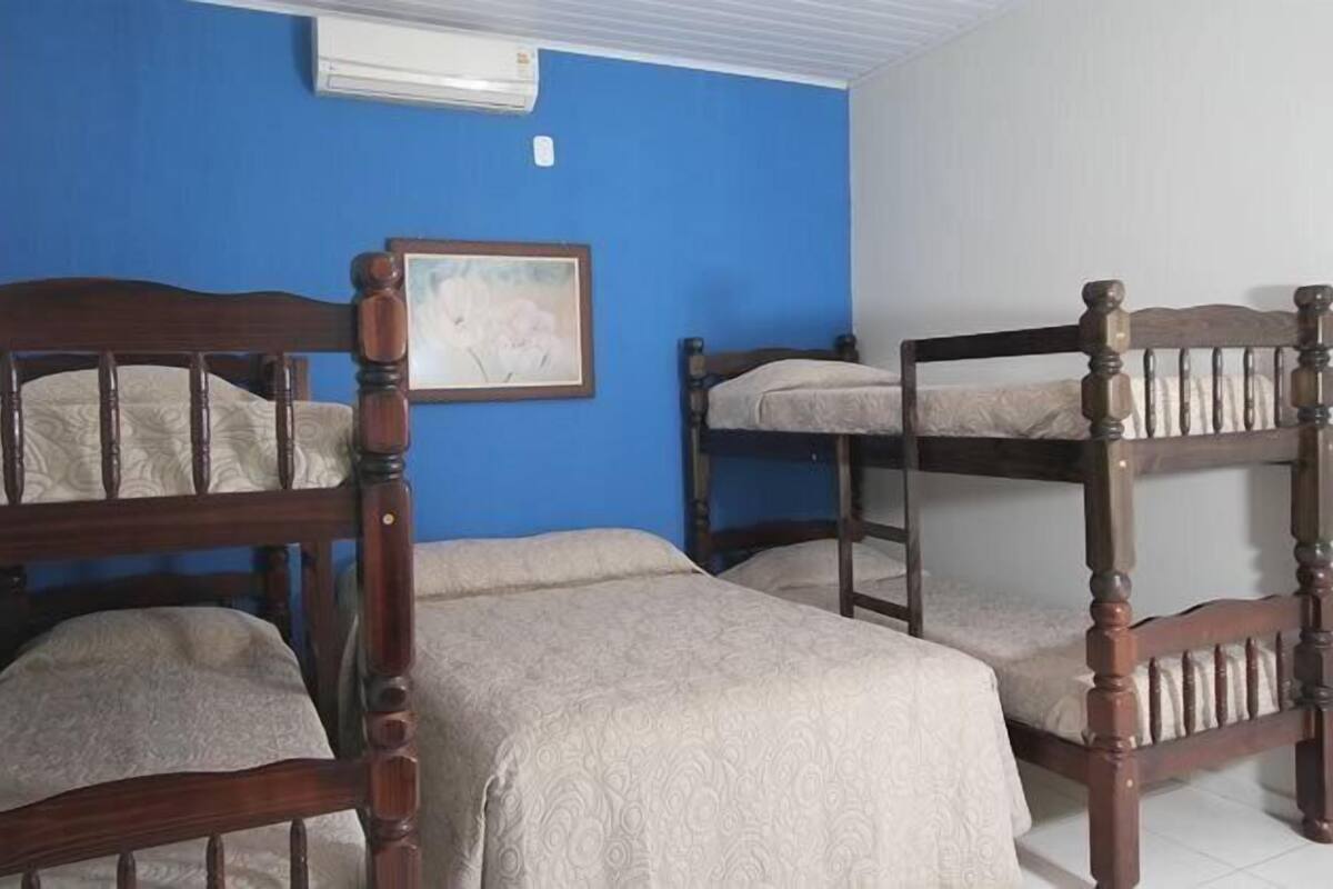 Minibar, free cots/infant beds