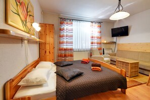 Economy-Studio, 1 Schlafzimmer, Kühlschrank und Mikrowelle | Ausblick vom Zimmer