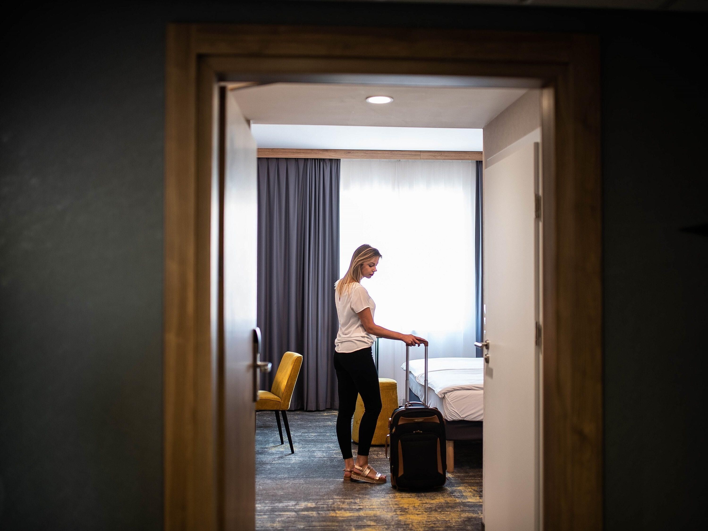 客房, 1 张单人床 | 办公桌、笔记本电脑工作区、遮光窗帘、隔音