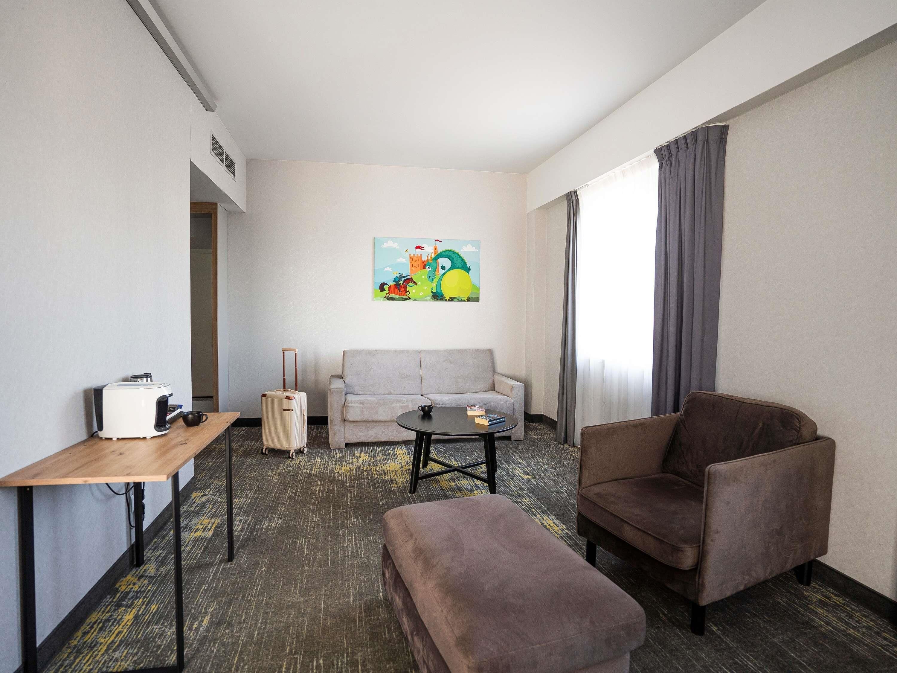 Doppelzimmer, 1 Doppelbett und Schlafsofa