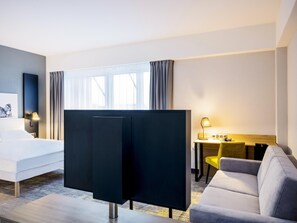 Double Room, 1 Double Bed with Sofa bed | Desk, laptop workspace, blackout drapes, soundproofing