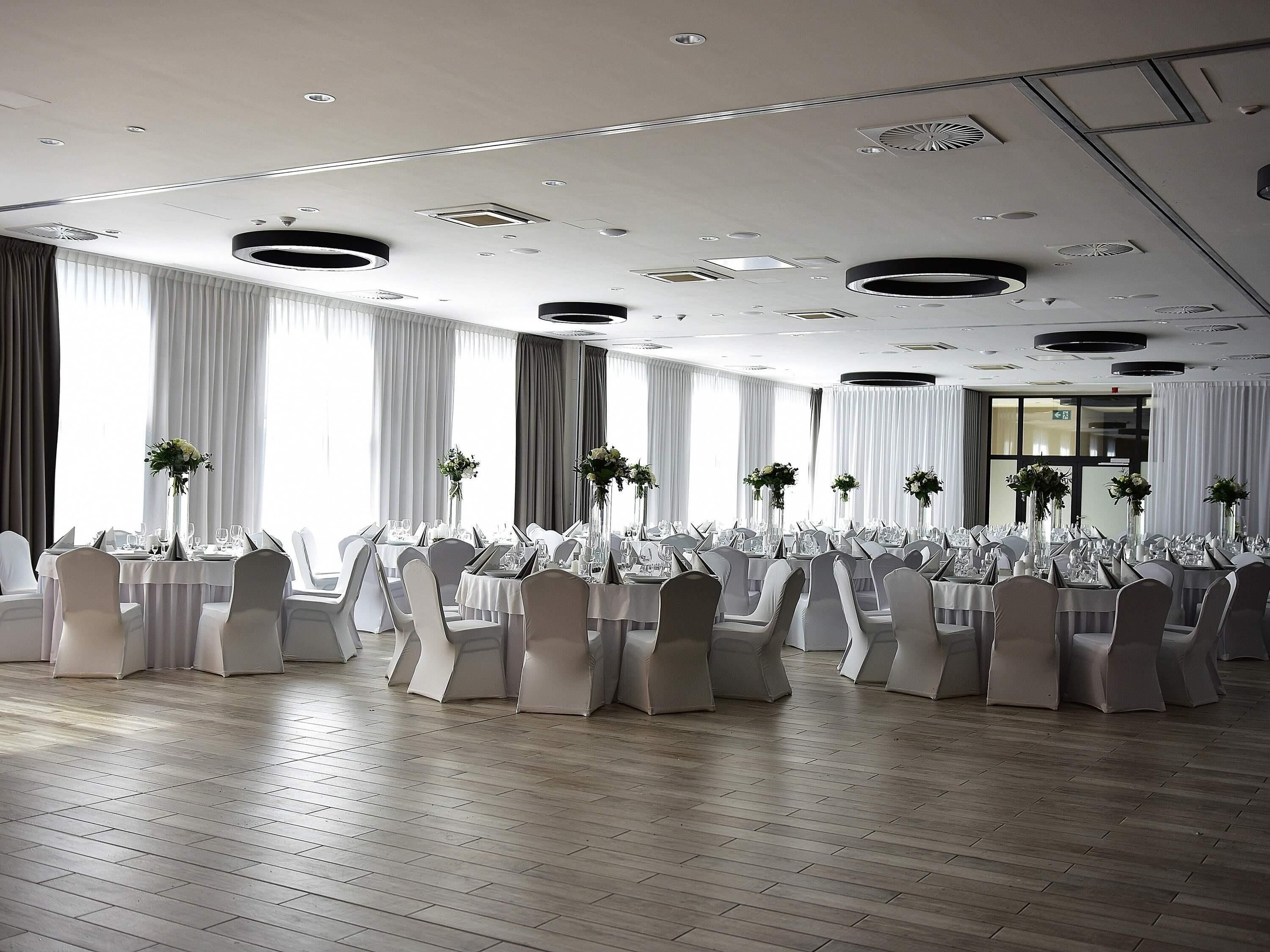 Indoor wedding