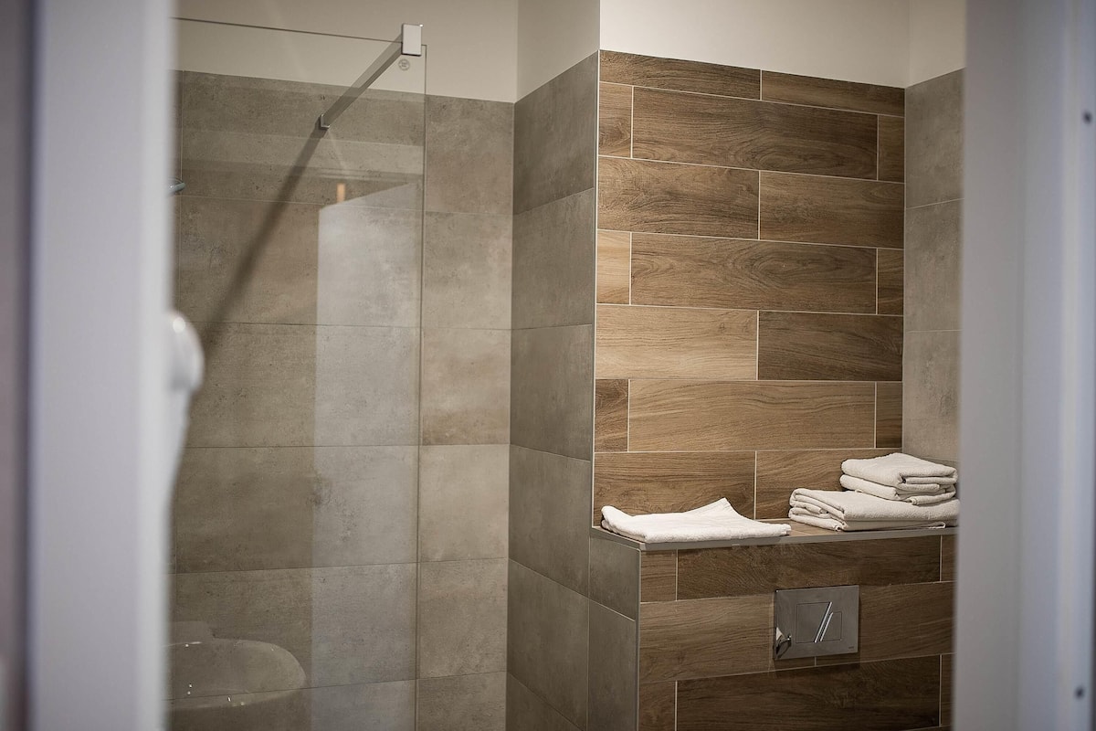 desk, laptop workspace, blackout curtains, soundproofing