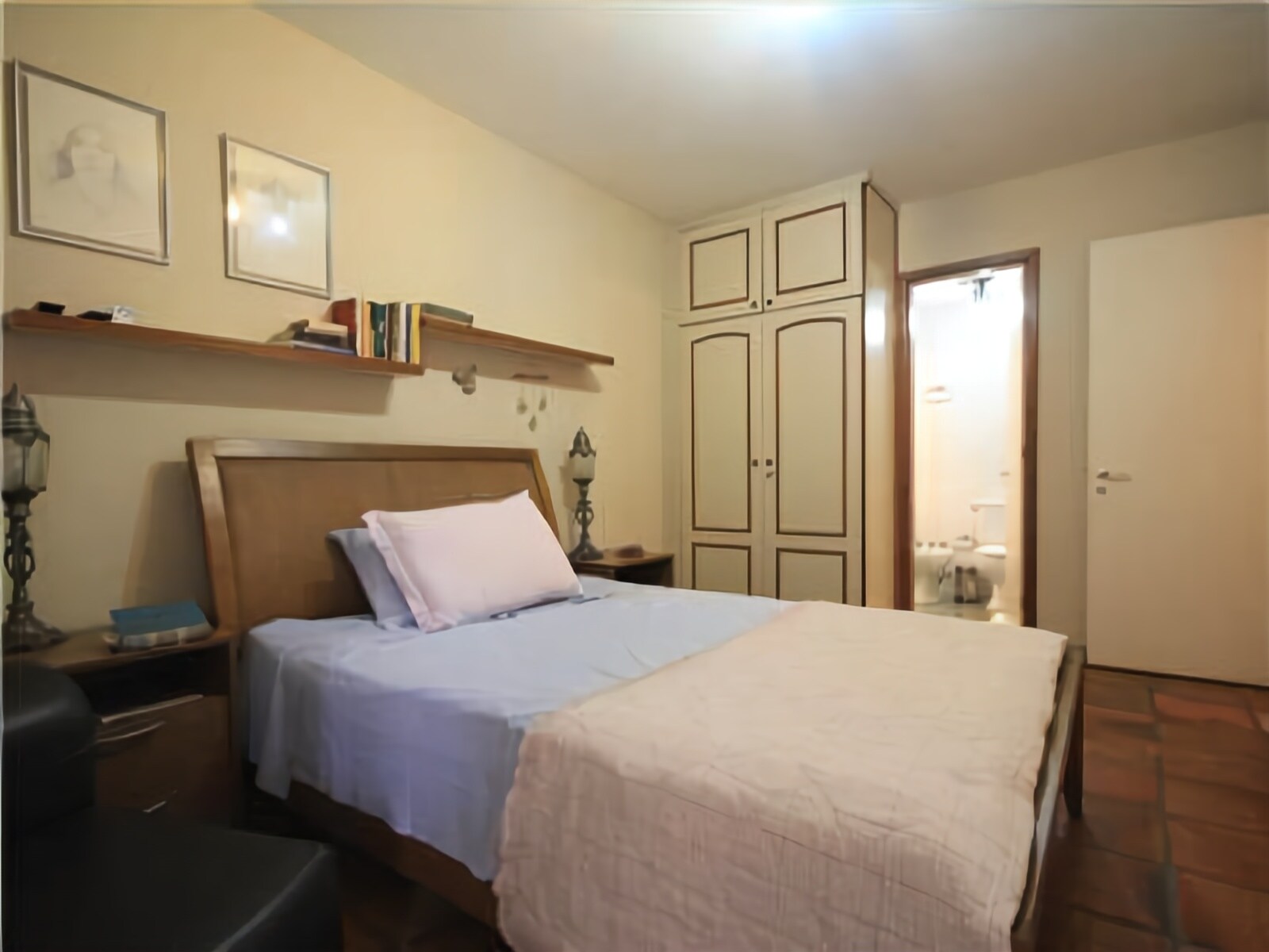 Standard Apartment, 2 Bedrooms | 2 bedrooms, iron/ironing board, free WiFi